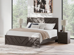 Prendonea King Panel Bed