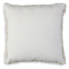 Aavie Pillow (Set of 4) - furniture place usa