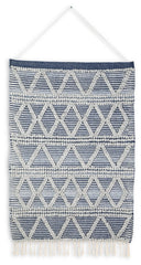 Fogridge Wall Decor - furniture place usa