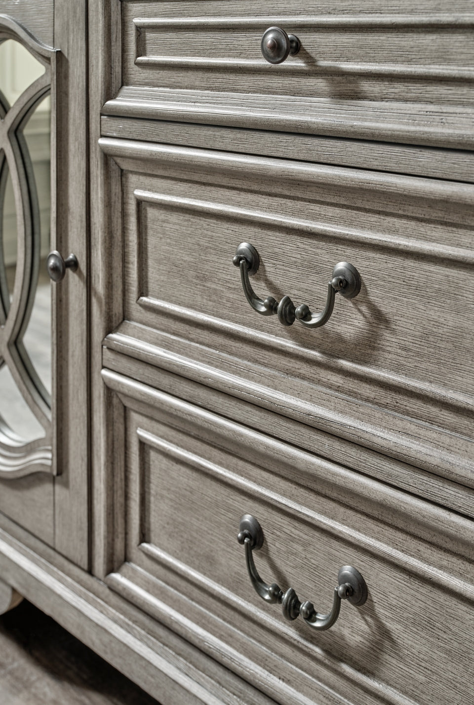 Lodenbay Dining Server - furniture place usa