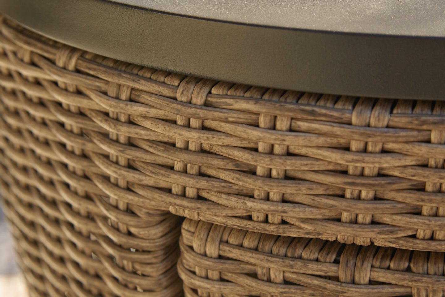 Malayah Fire Pit - furniture place usa