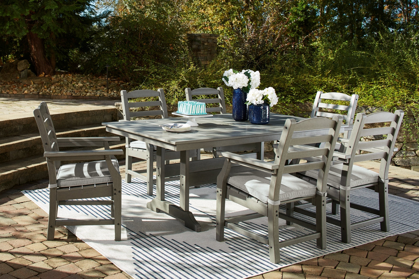 Visola Outdoor Dining Table with 6 Chairs - furniture place usa