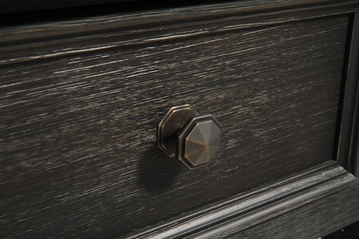 Tyler Creek Coffee Table and 2 End Tables - furniture place usa