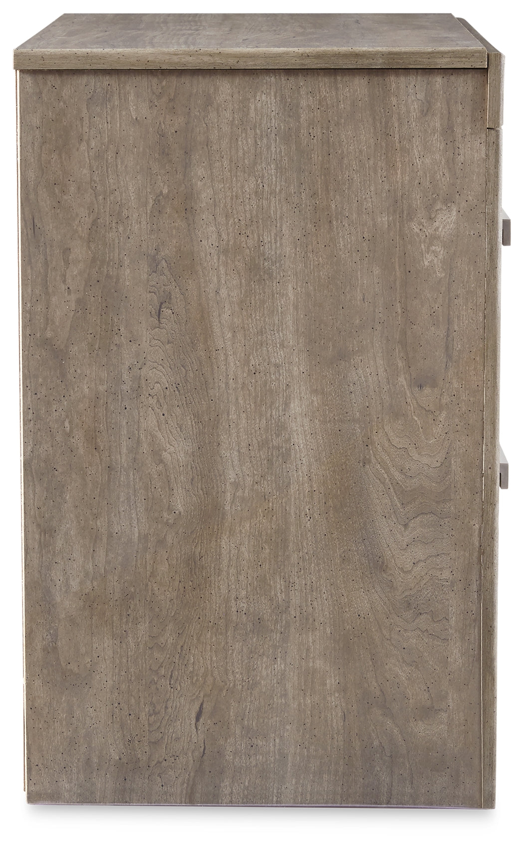 Culverbach Queen Panel Bed with Dresser and Mirror, Chest and 2 Nightstands