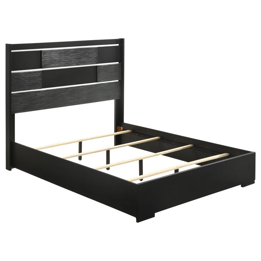 Blacktoft Black Eastern King Bed 4 Pc Set - furniture place usa