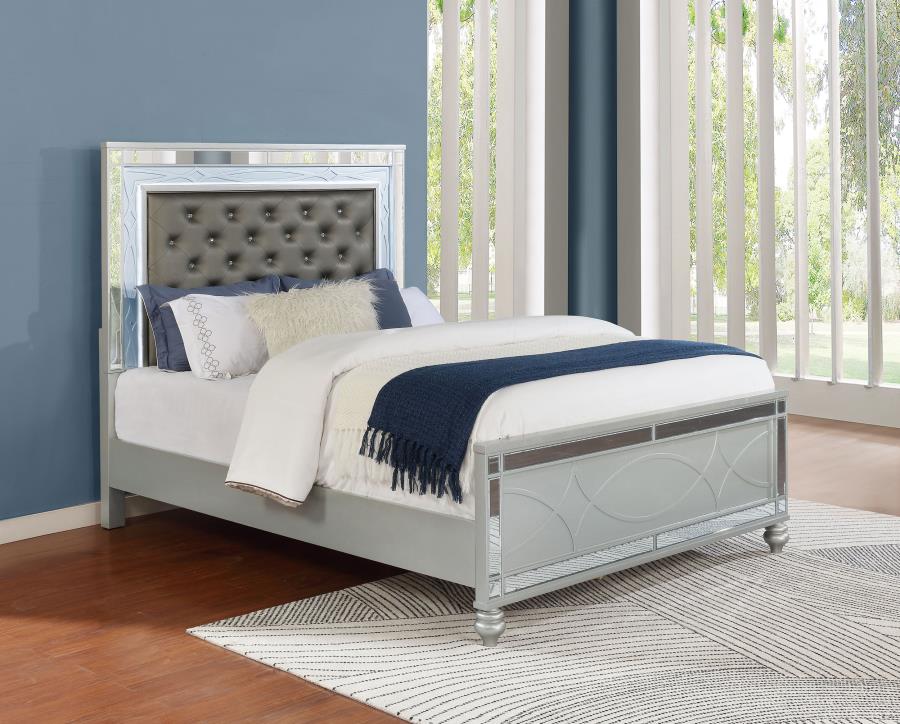 Gunnison Silver Eastern King Bed - furniture place usa