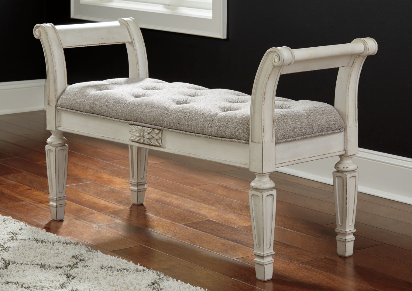 Realyn Accent Bench - furniture place usa
