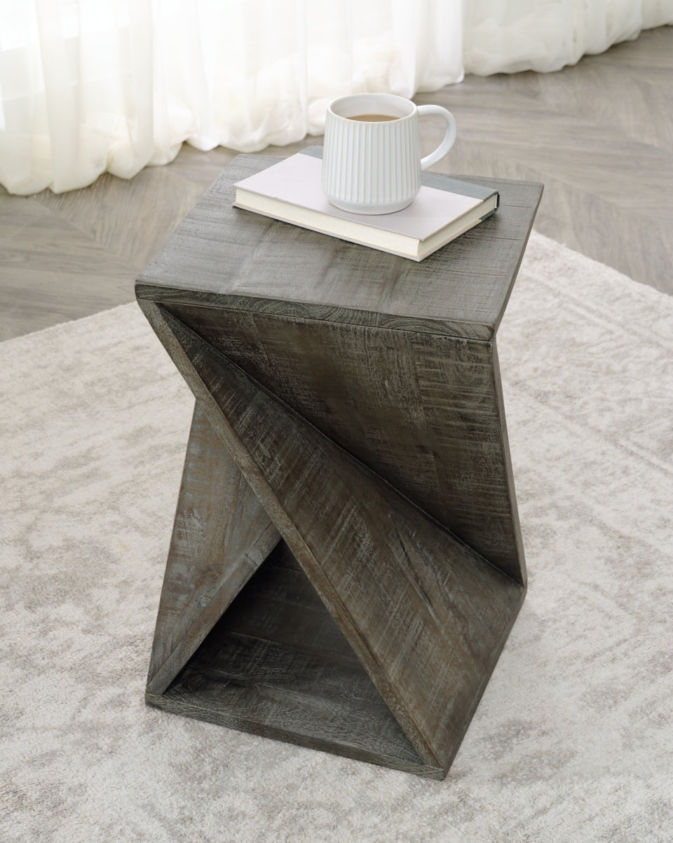 Zalemont Accent Table - furniture place usa