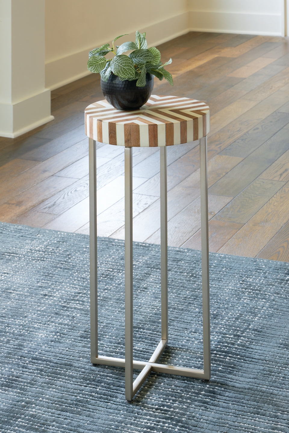 Cartley Accent Table - furniture place usa