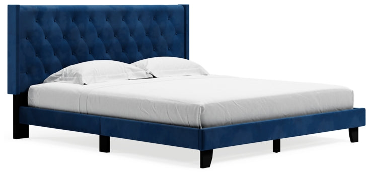 Vintasso Queen Upholstered Bed - furniture place usa