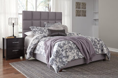 Dolante Queen Upholstered Bed - furniture place usa