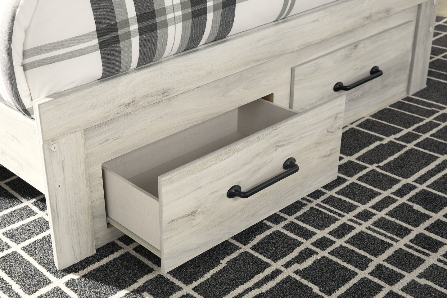 Cambeck King Panel Bed with 2 Storage Drawers with Mirrored Dresser, Chest and 2 Nightstands - PKG003048 - furniture place usa