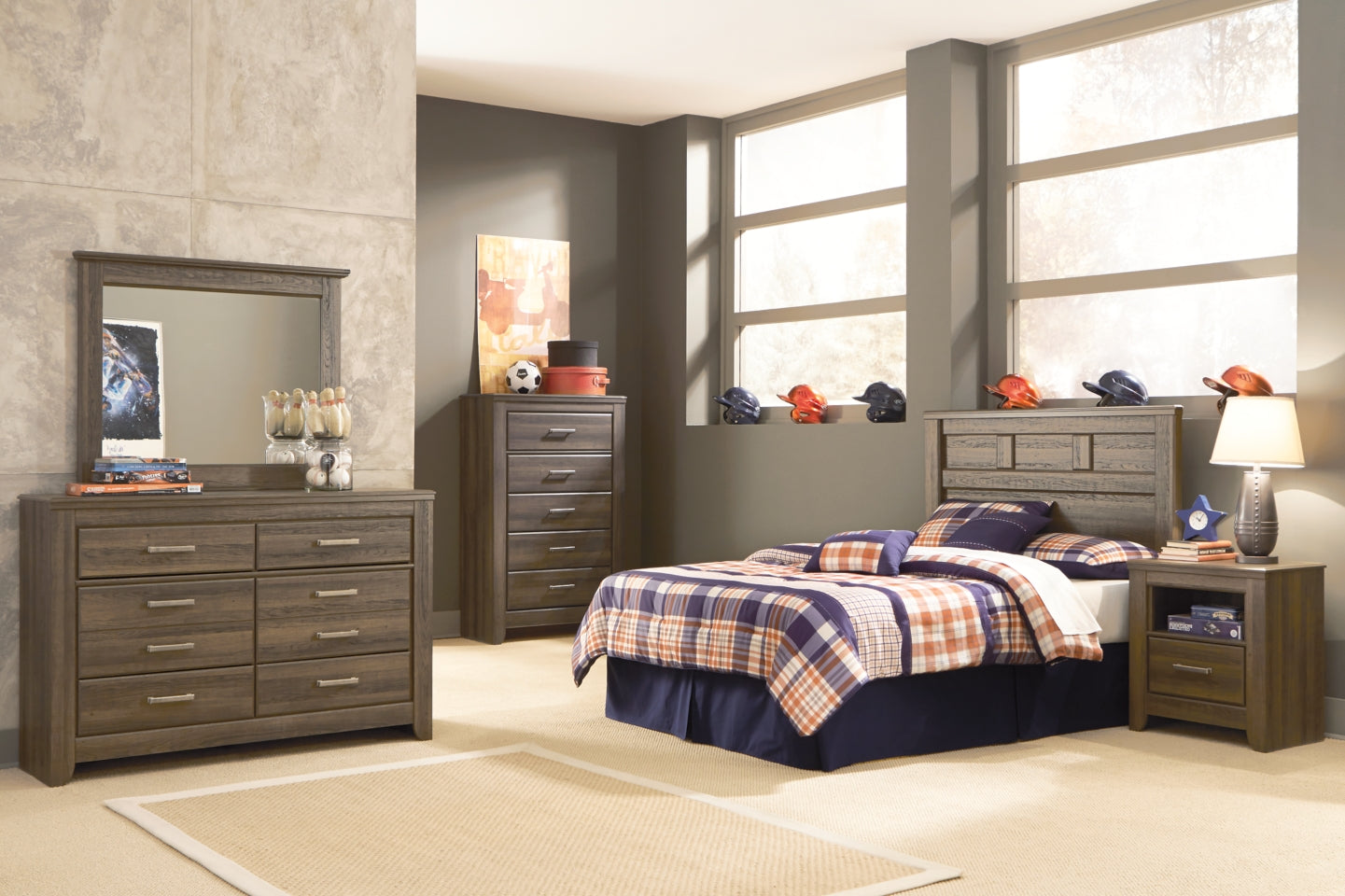 Juararo Chest of Drawers - furniture place usa