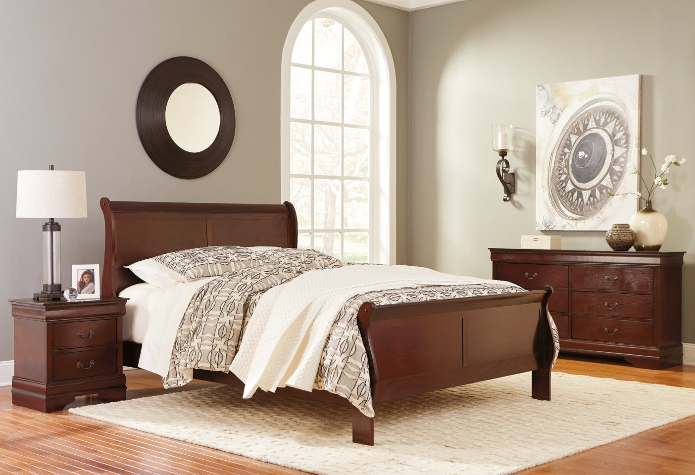 Alisdair Full Sleigh Bed with Mirrored Dresser and Chest - furniture place usa