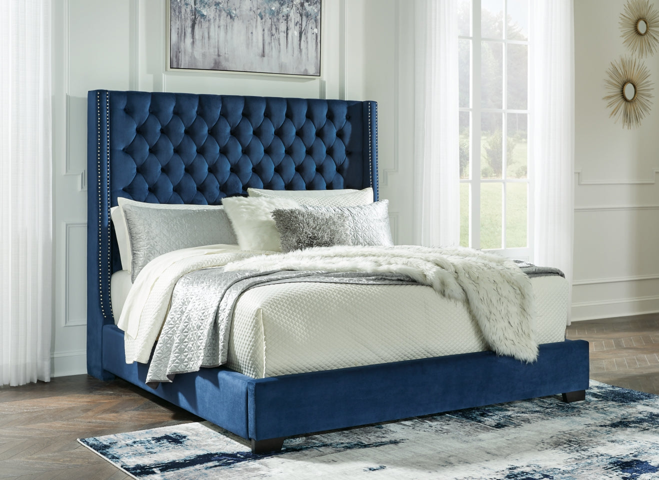 Coralayne California King Upholstered Bed with Dresser - furniture place usa