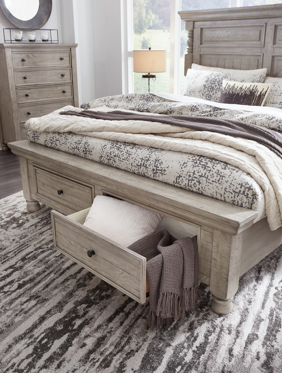Harrastone Queen Panel Bed - furniture place usa
