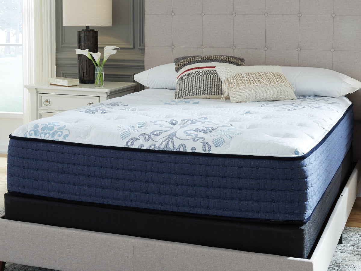Bonita Springs Plush Queen Mattress with Head-Foot Model Better Queen Adjustable Base - furniture place usa