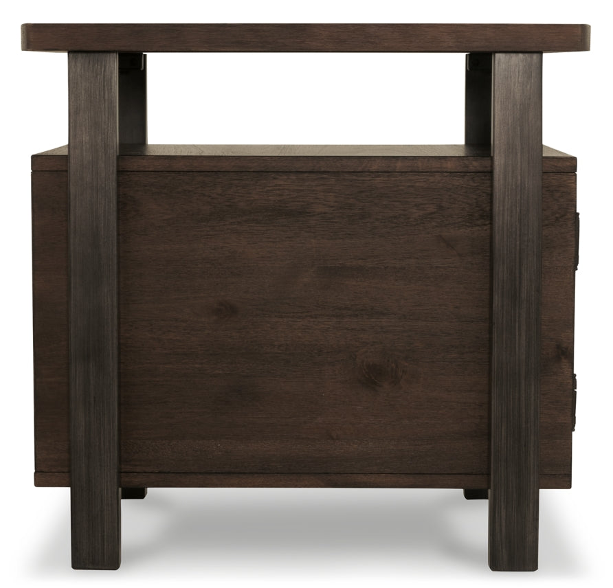 Vailbry Chairside End Table - furniture place usa