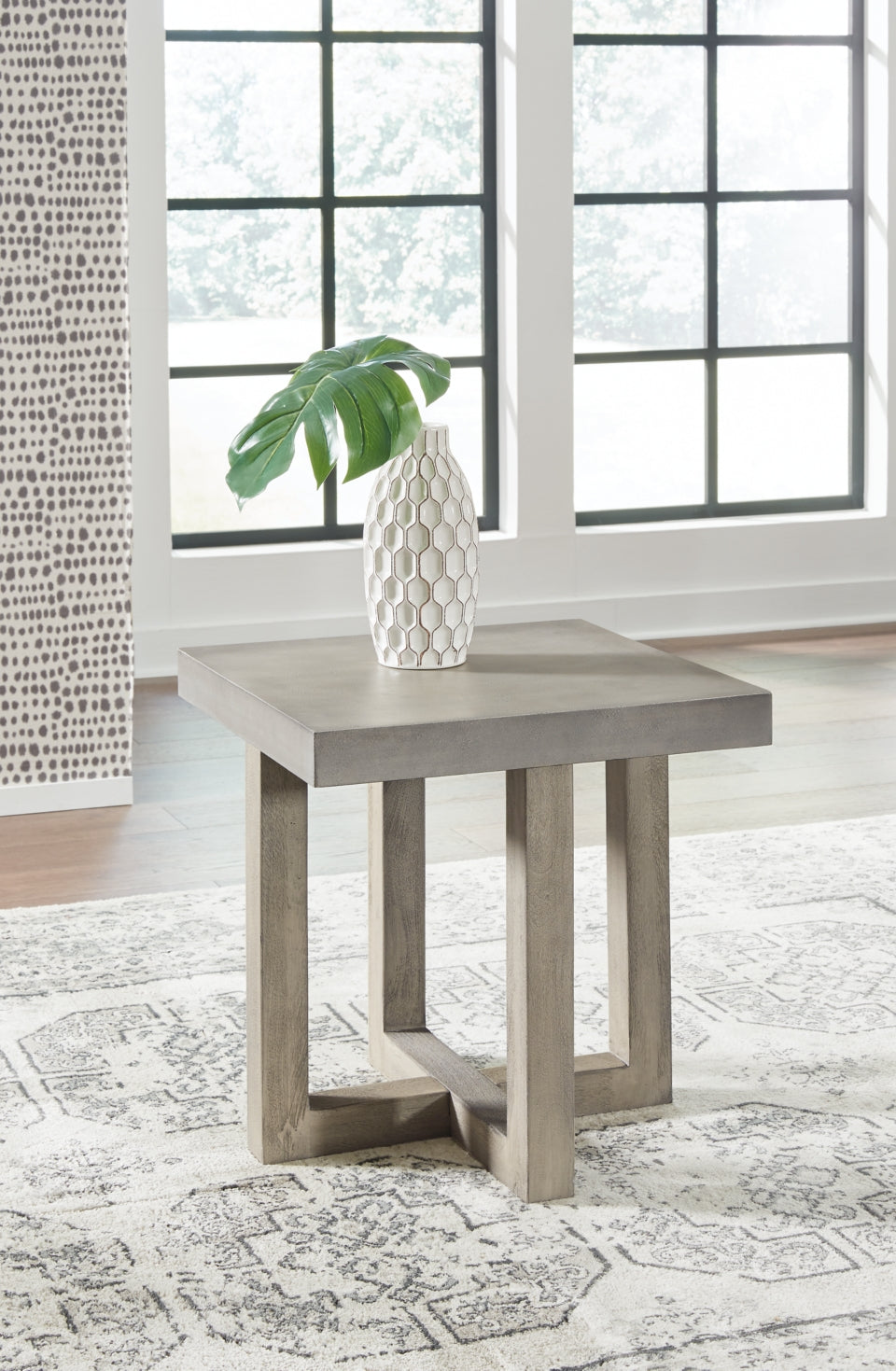 Lockthorne End Table - furniture place usa